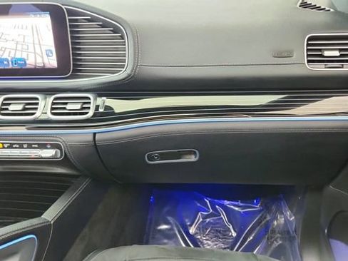 Used 2024 Mercedes-Benz GLE 53 AMG 4MATIC Coupe w/ Driver Assistance Package image 38