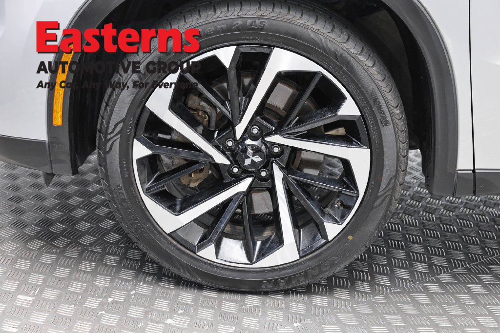 Used 2024 Mitsubishi Outlander SE AWD/4WD image 33