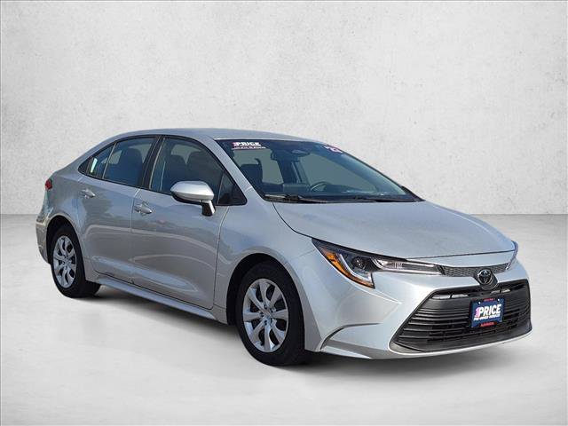 Used 2023 Toyota Corolla LE FWD image 3