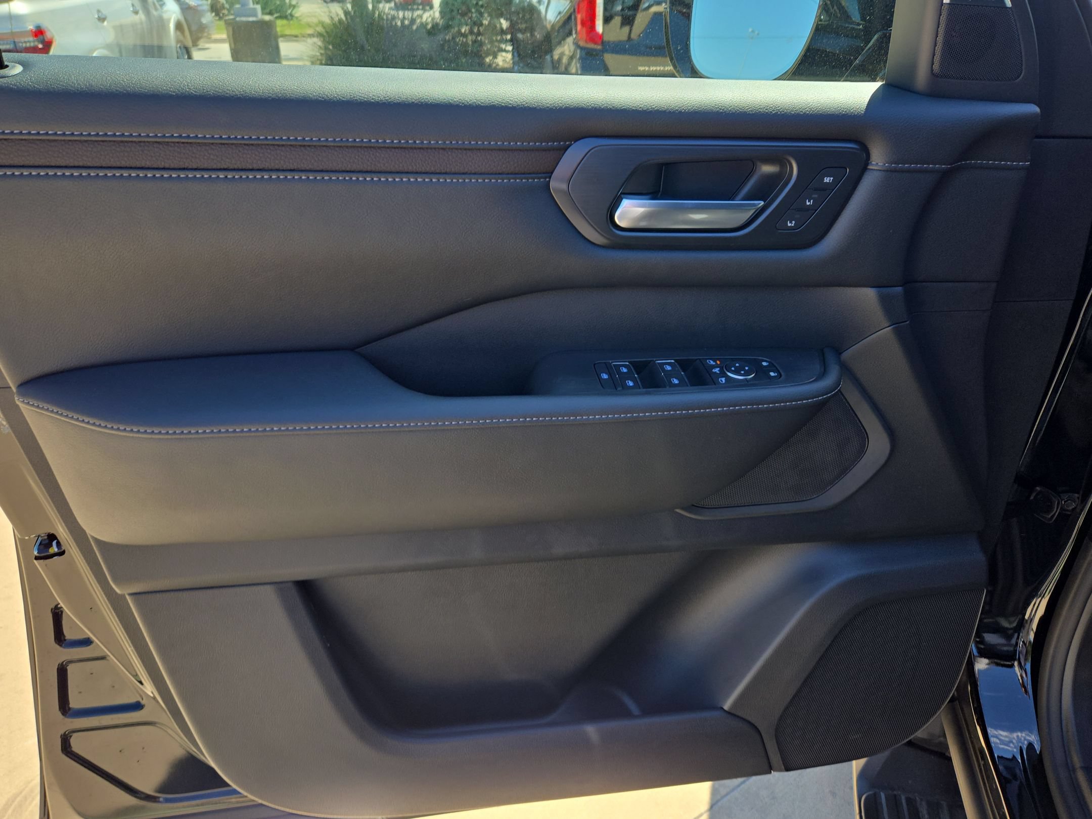 New 2026 Nissan Armada SL RWD image 11