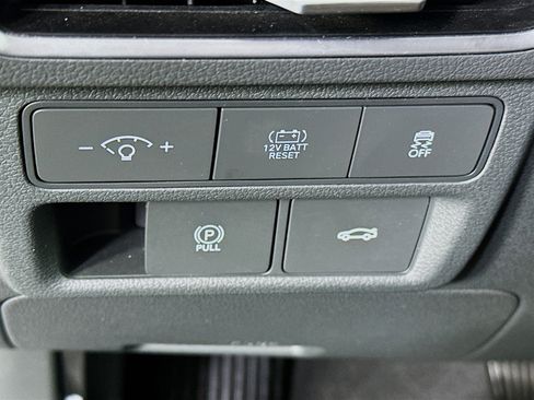 Used 2025 Hyundai Sonata SEL image 17