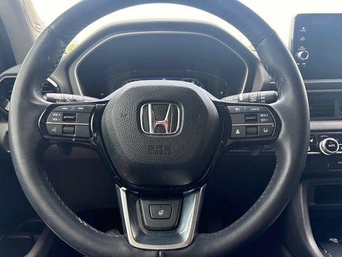 Used 2023 Honda Pilot Elite image 15