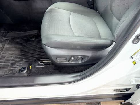 Certified 2024 Toyota RAV4 XLE AWD/4WD image 23
