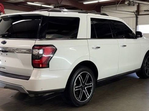 Used 2020 Ford Expedition Limited w/ Special Edition Package image 5