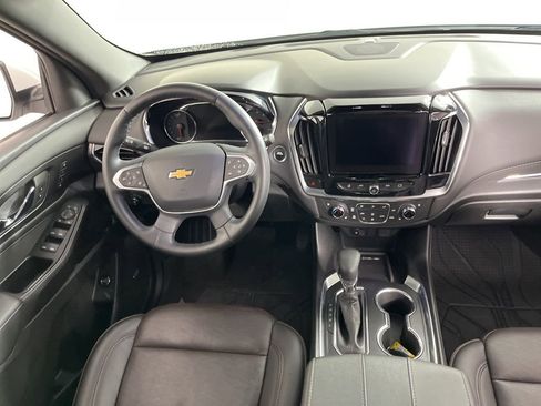 Certified 2023 Chevrolet Traverse High Country w/ LPO, Floor Liner Package image 4