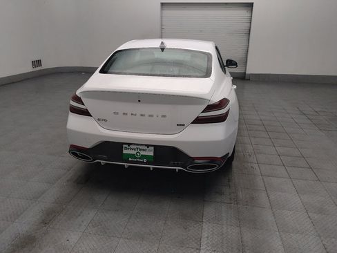 Used 2022 Genesis G70 3.3T RWD image 7