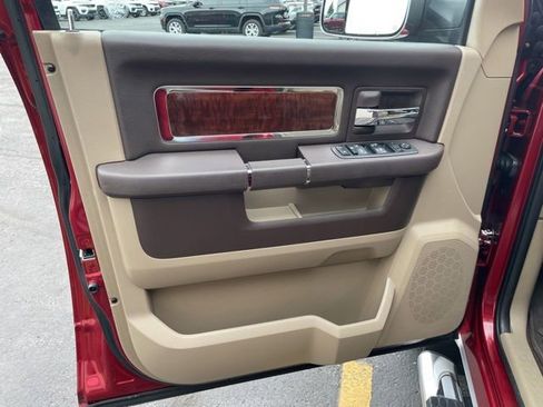 Used 2012 RAM 1500 Laramie AWD/4WD image 7