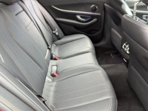 Used 2020 Mercedes-Benz E 350 Sedan image 19