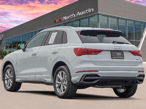 Certified 2025 Audi Q3 2.0T Premium w/ Convenience Package image 5