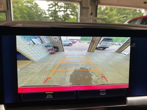 New 2025 Chevrolet Silverado 1500 LT image 21