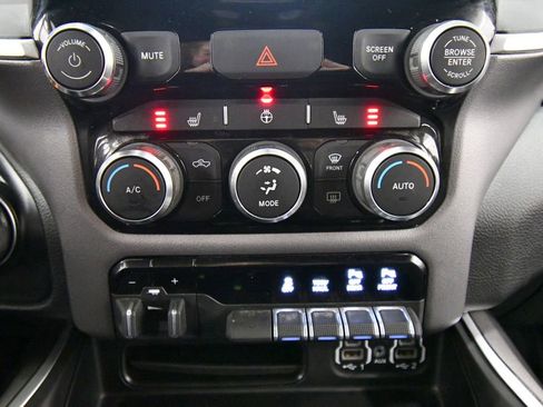 Used 2022 RAM 1500 Big Horn image 27