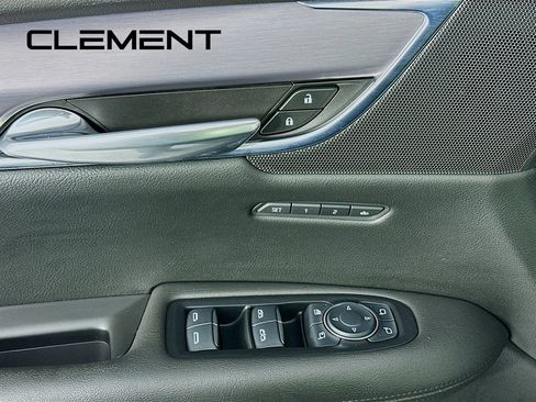 Used 2017 Cadillac XT5 Premium Luxury image 28