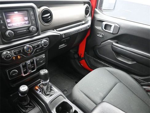 Used 2020 Jeep Wrangler Unlimited Sport S image 29