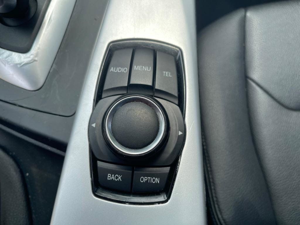 Used 2015 BMW 328i Sedan RWD image 33