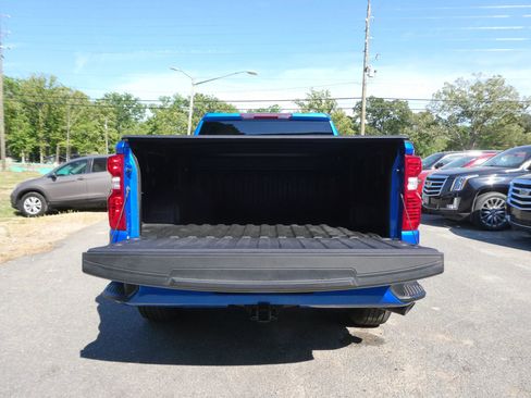 Used 2023 Chevrolet Silverado 1500 Custom w/ Rally Edition AWD/4WD image 7