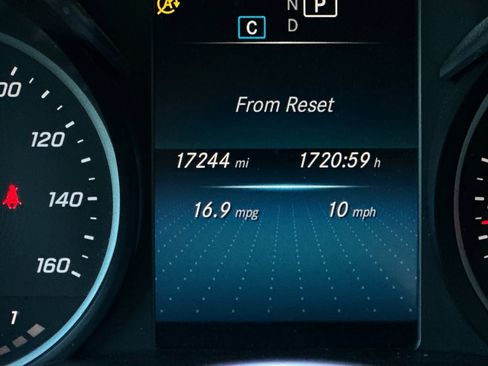 Used 2022 Mercedes-Benz GLC 300 image 16