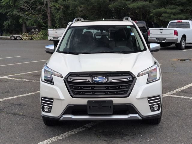 Used 2023 Subaru Forester Touring AWD/4WD image 2