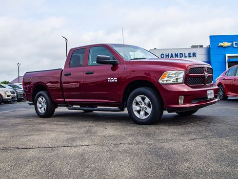 Used 2018 RAM 1500 Express AWD/4WD image 9