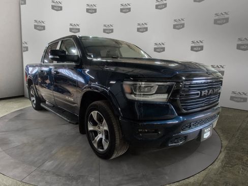 Used 2019 RAM 1500 Laramie AWD/4WD image 1