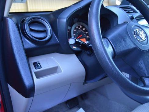 Used 2008 Toyota RAV4 Base 4x4 4dr SUV image 23