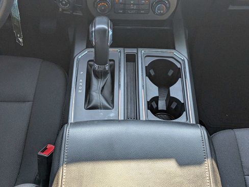 Used 2020 Ford F150 XLT w/ Equipment Group 302A Luxury AWD/4WD image 19