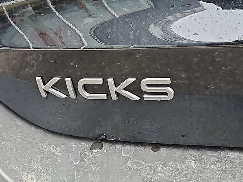 New 2026 Nissan Kicks SR w/ SR Premium Package image 21