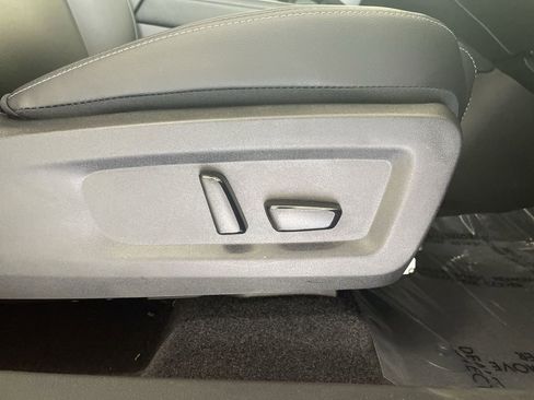 Certified 2025 Nissan Murano SL image 21