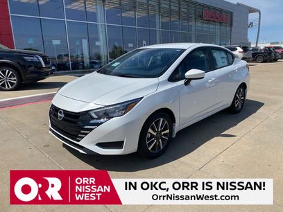 New 2025 Nissan Versa SV w/ Trunk Package