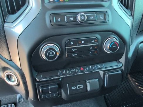 Used 2024 Chevrolet Silverado 2500 Custom w/ Custom Convenience Package image 21