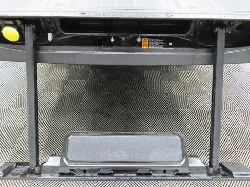 Used 2025 Ford F350 Platinum w/ Platinum Plus Package image 45