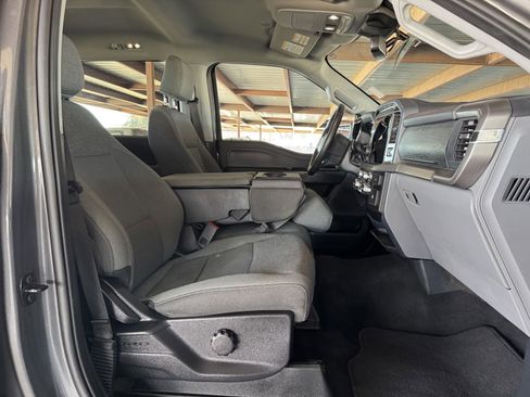 Used 2024 Ford F150 XLT image 37