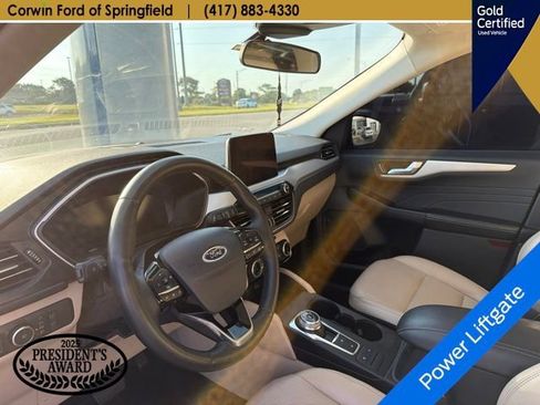 Used 2022 Ford Escape SEL w/ Technology Package FWD image 14
