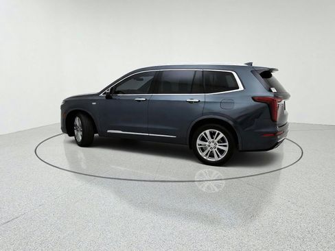 Used 2020 Cadillac XT6 Premium Luxury w/ LPO, Floor Liner Package FWD image 13
