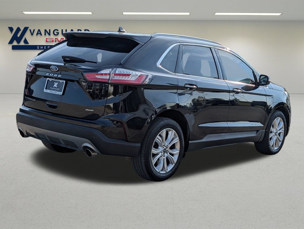 Used 2022 Ford Edge Titanium AWD/4WD image 6