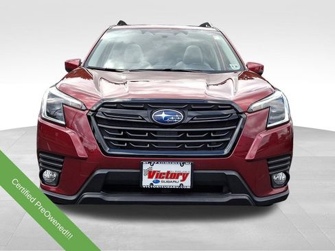 Used 2023 Subaru Forester Premium AWD/4WD image 2