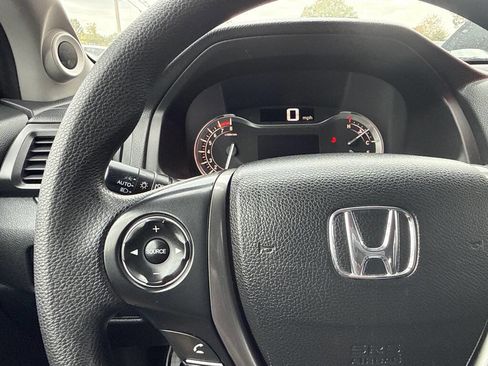 Used 2019 Honda Ridgeline Sport image 25