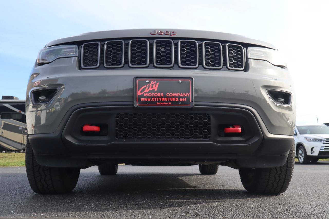 Used 2021 Jeep Grand Cherokee Trailhawk w/ Trailhawk Luxury Group AWD/4WD image 5