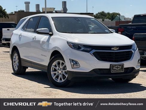 Used 2021 Chevrolet Equinox LT FWD image 2
