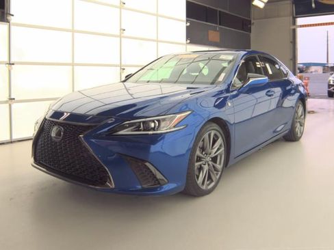 Used 2020 Lexus ES 350 F Sport w/ Accessory Package 2 FWD image 1