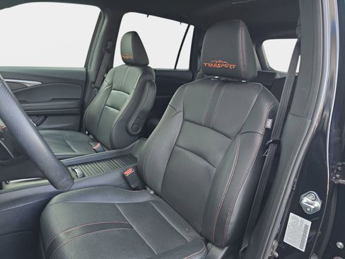 Certified 2022 Honda Passport TrailSport image 18