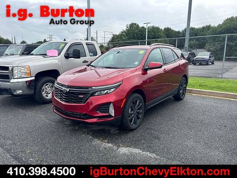 Used 2024 Chevrolet Equinox RS AWD/4WD image 3