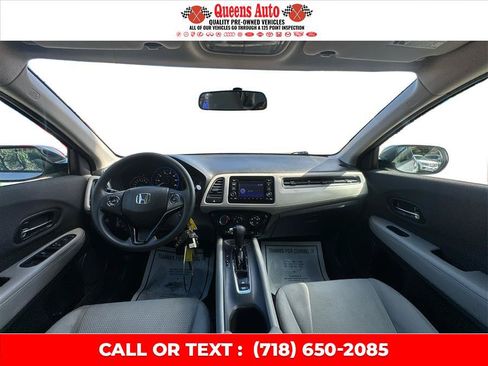 Used 2022 Honda HR-V LX image 33
