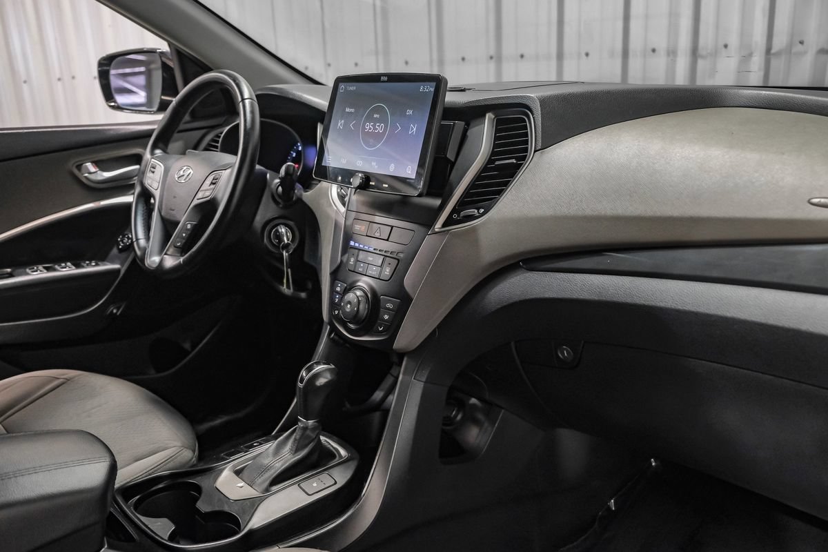 Used 2014 Hyundai Santa Fe Sport w/ Popular Equipment Package 02 FWD image 12