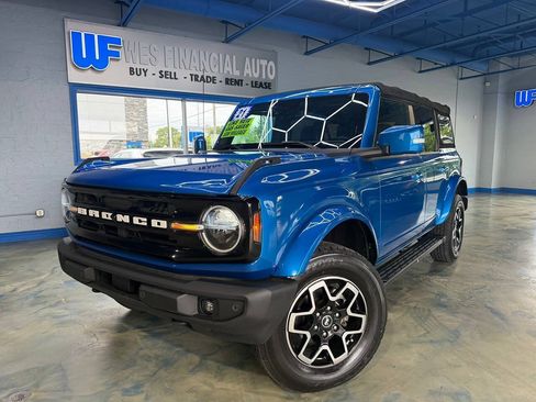 Used 2021 Ford Bronco Outer Banks AWD/4WD image 5