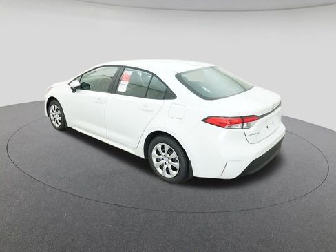 New 2026 Toyota Corolla LE image 5