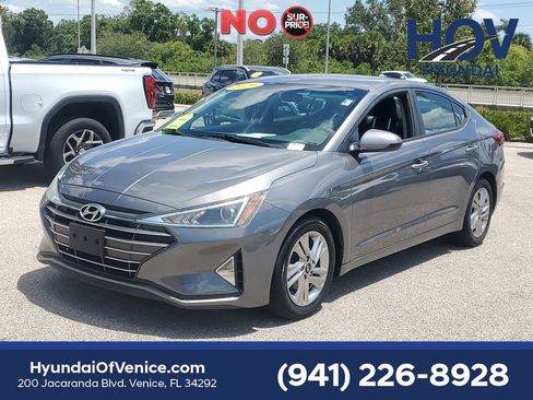 Used 2020 Hyundai Elantra SEL w/ Cargo Package (C1) FWD image 4