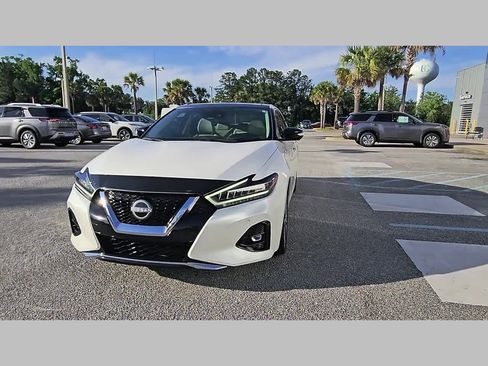Used 2023 Nissan Maxima Platinum w/ Sport Mat Group FWD image 20