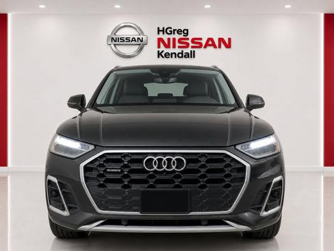 Used 2023 Audi Q5 2.0T Premium Plus w/ Premium Plus Package AWD/4WD image 5
