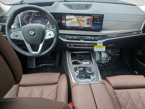 New 2026 BMW X7 xDrive40i w/ Executive Package image 16