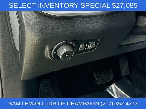 New 2026 Jeep Compass Latitude image 10